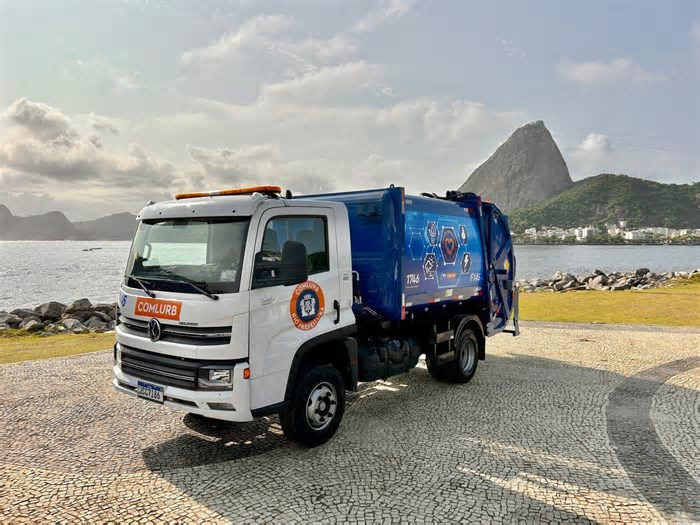 Comlurb e FAM-Rio promovem encontro para fortalecer coleta seletiva na cidade