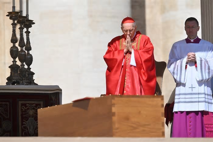 Conclave tem início marcado para 7 de maio. Missa inicial será presidida pelo Decano dos Cardeais
