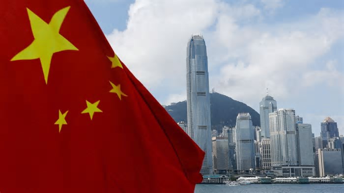 China pede resposta coordenada às tarifas dos EUA em carta ao Japão