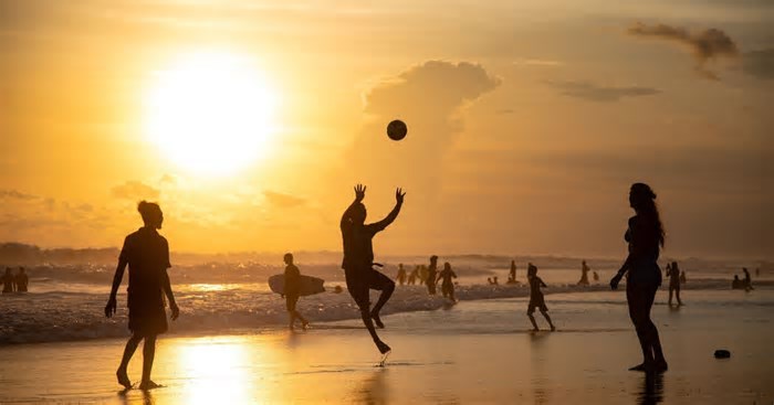 Pesquisa revela que esportistas são aliados da conservação do oceano