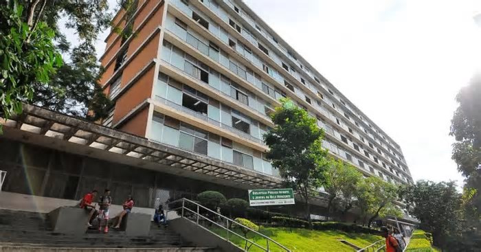 Damião diz que novo secretário de educação será anunciado na próxima semana