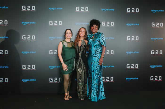 Saiba por que Viola Davis está no Rio e veja fotos com Anitta, Regina Casé e mais