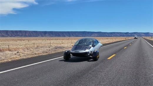 Carro movido a sol? Startup faz viagem histórica de 480 km apenas com energia solar