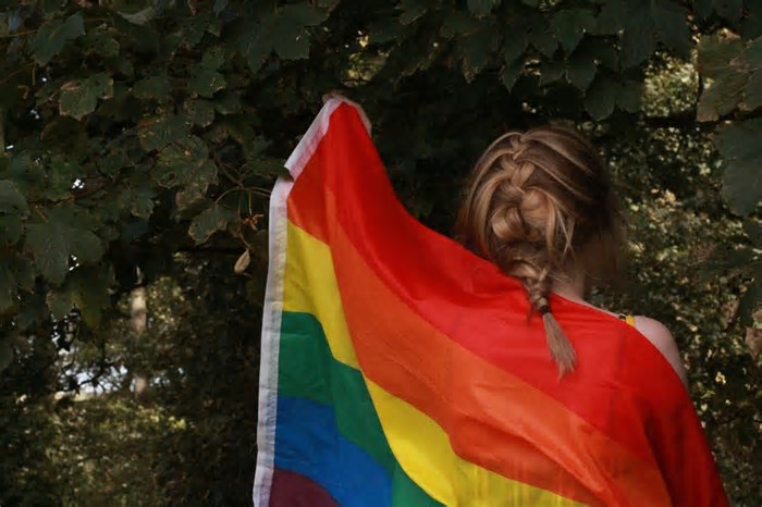 90% dos estudantes LGBTI+ brasileiros sofrem bullying na escola, diz pesquisa