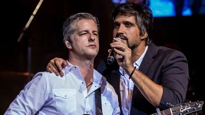 Victor & Leo celebram 20 anos de Jorge & Mateus com show especial em Manaus