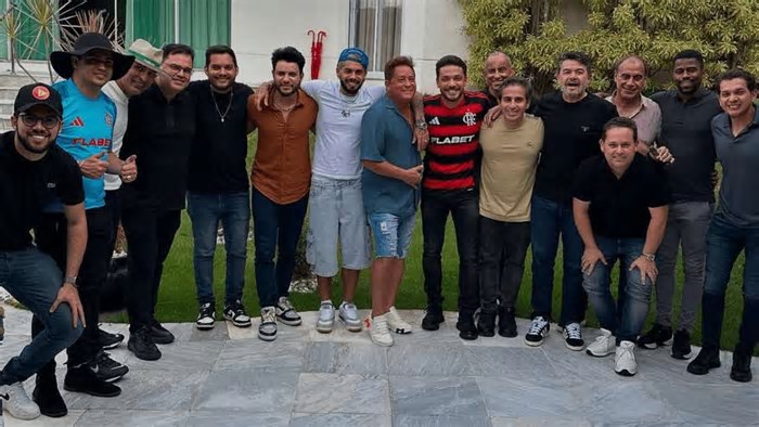 Parceria de Wesley Safadão e Leonardo prevê evento 'Cabaré' em Fortaleza no segundo semestre de 2025