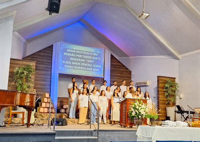Coral da Igreja Batista Alvorada apresenta cantata especial neste domingo