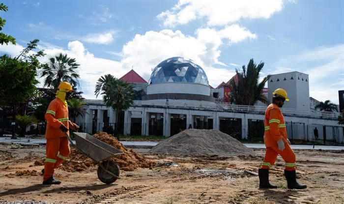 Dragão do Mar completa 26 anos com fim de obra da praça previsto para o segundo semestre de 2025