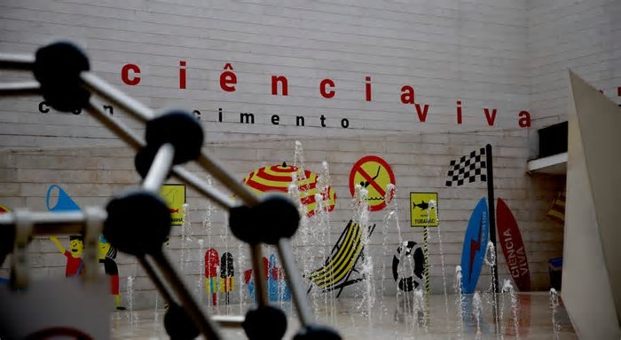 Ciência Viva. Alunos de todo o país mostram experiências científicas