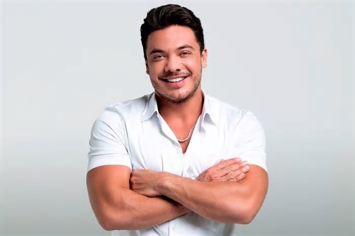 'Vivendo uma vida normal, sem restrições', diz médico de Wesley Safadão sobre saúde do cantor
