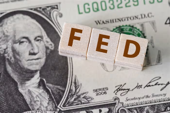 Trump prepara confronto na Suprema Corte para derrubar Powell do Fed