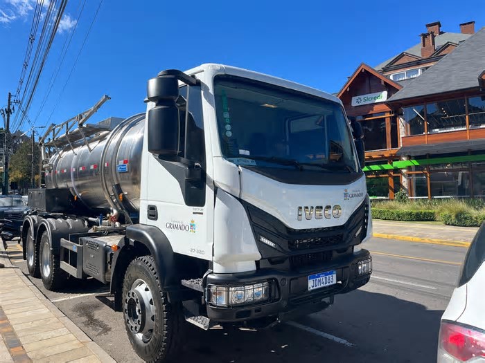Gramado adquire caminhão-pipa em investimento de quase R$ 700 mil; confira