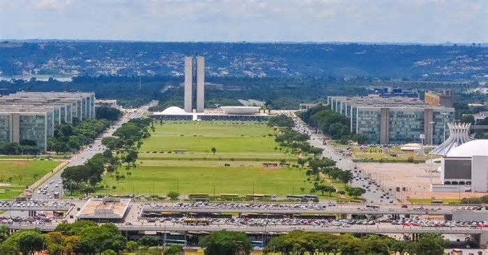 Brasília lança passeio guiado gratuito para turistas do Brasil e do exterior