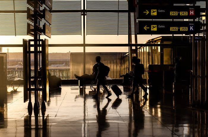Apagão generalizado impacta operações aéreas na Europa