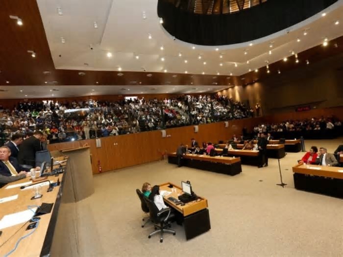 Pedido de empréstimo do governo estadual será votado na próxima terça-feira (29)