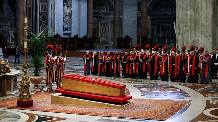 Lula comparece ao velório do papa Francisco no Vaticano