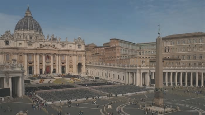 Vaticano sem impostos: como o menor país do mundo sustenta sua economia