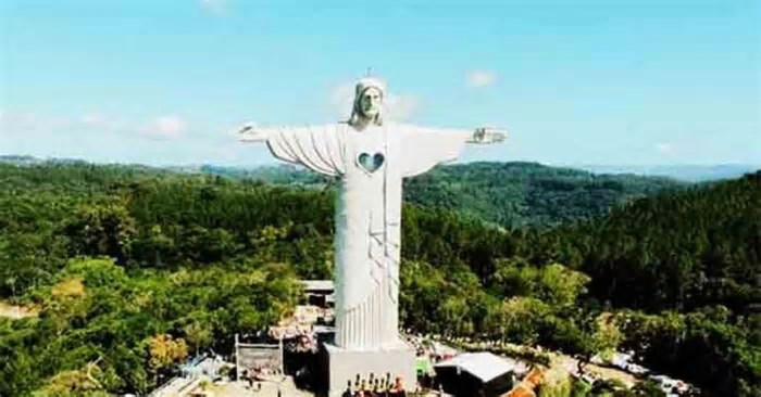 Inaugurada a maior estátua do Cristo no Brasil; saiba onde é