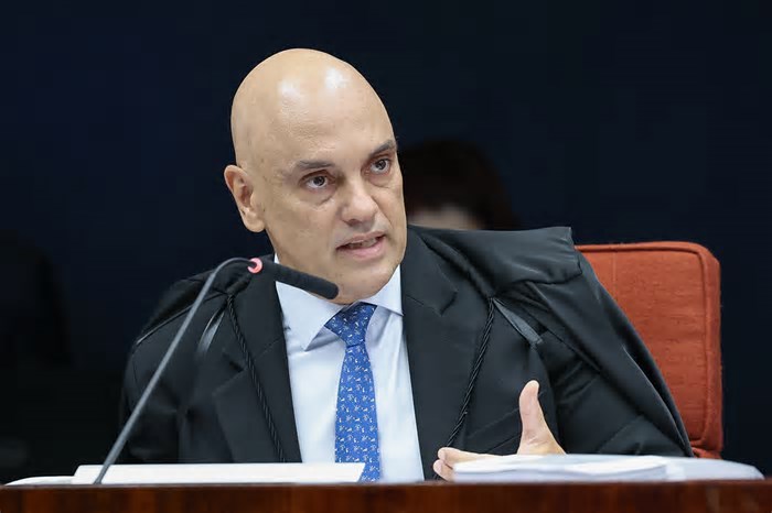 Moraes repete vídeo de quando tornou Bolsonaro réu: “Não foi passeio”