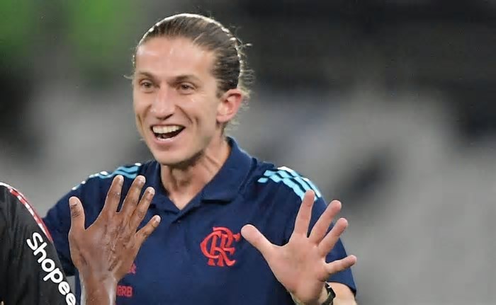 Filipe Luís faz elogios e explica importância de Arrascaeta ao Flamengo: “Uma das coisas positivas foi…”