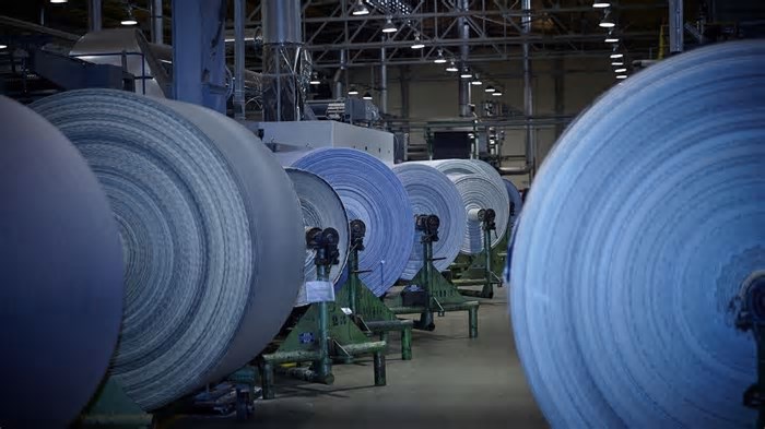 Capitais do denim: como Americana e região movem a indústria do jeans no Brasil