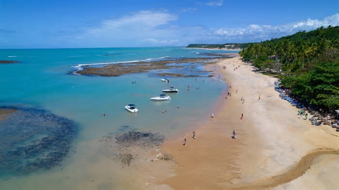 Essa cidade com praia virou desejo de todos os brasileiros