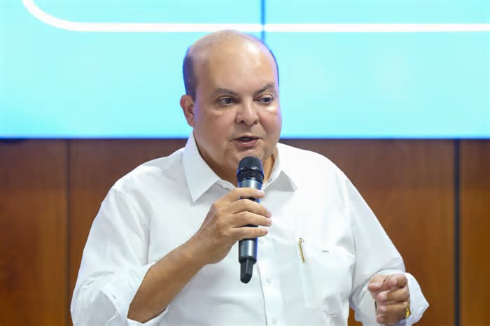 Governador reforça vocação de Brasília como capital da sustentabilidade durante palestra nos Emirados Árabes Unidos