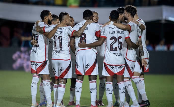 Contra o Central Córdoba, Flamengo completará 150 jogos contra estrangeiros na Libertadores