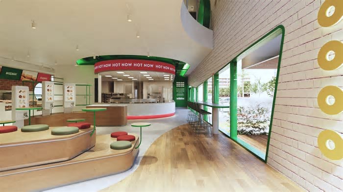 Loja da Krispy Kreme em SP tem fábrica de donuts quase cinco vezes maior que a da Times Square, em NY