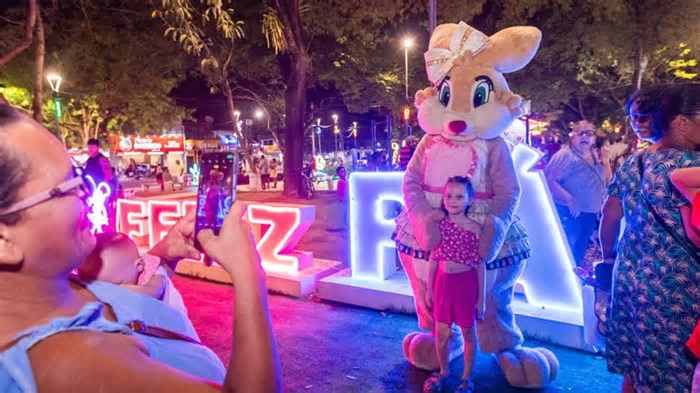 Espaços da Vila de Páscoa terão espetáculos musicais e diversão para a criançada no feriadão