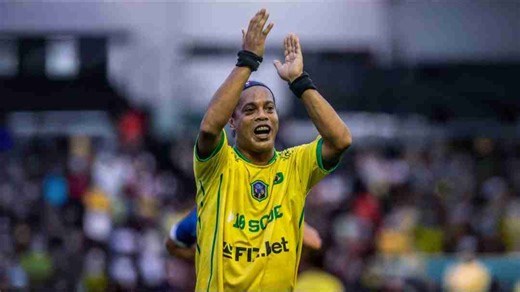 Ronaldinho Gaúcho convoca torcida cearense para celebrar a Páscoa no Jogo da Alegria