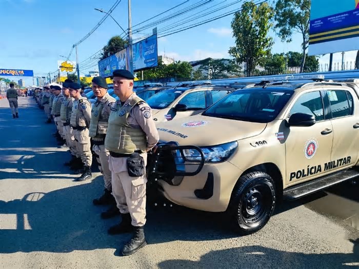 Durante entrega de novas viaturas, secretário de Segurança Pública fala sobre o combate às facções criminosas
