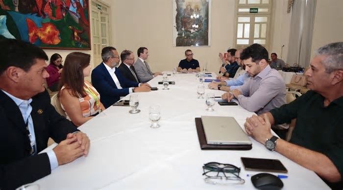 Governo de Sergipe articula retorno da área alfandegada ao Aeroporto de Aracaju para impulsionar importações
