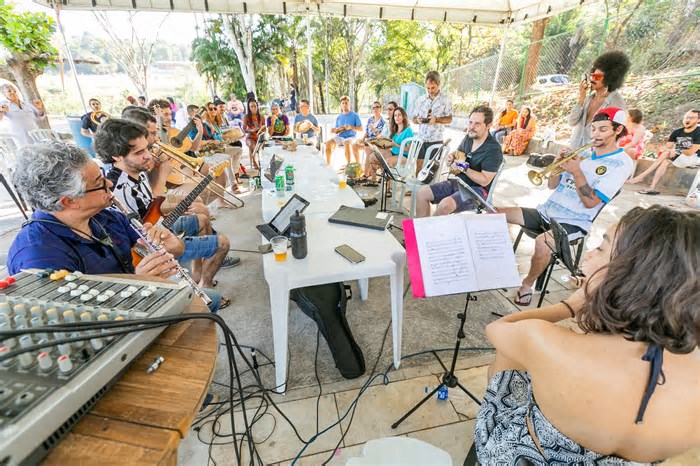 Com aulas gratuitas, roda de choro marca estreia da Escola de Choro de Belo Horizonte