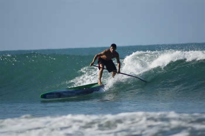 Praia do Futuro recebe competição de seis esportes náuticos durante feriadão