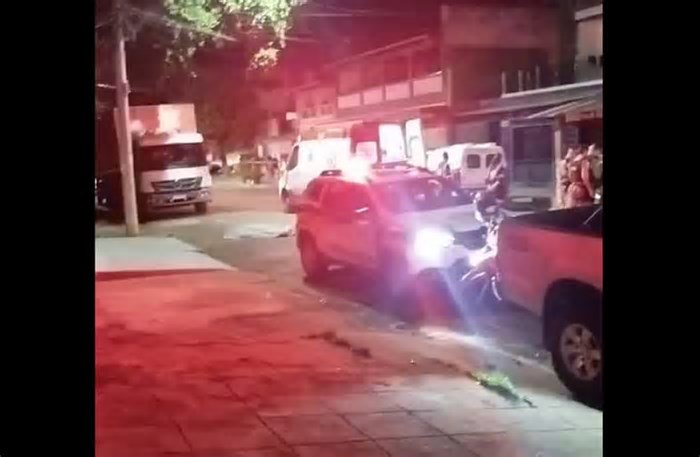 Homem é morto com seis tiros na frente do pai e PM localiza dois suspeitos em MG