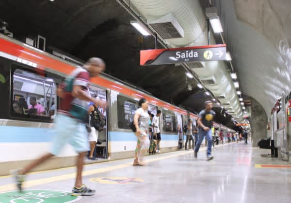 CCR lança aplicativo que mostra horários de circulação do metrô; saiba como baixar