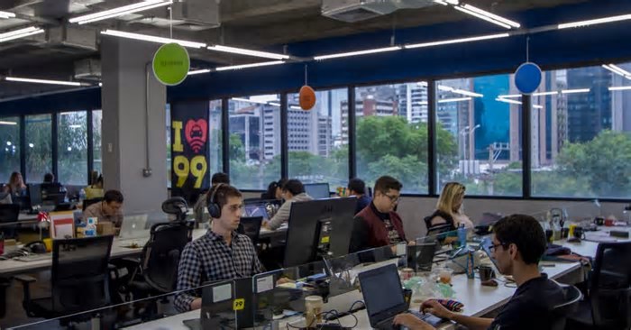 Imóveis comerciais ensaiam recuperação e vendas crescem