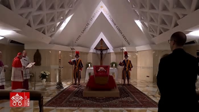 Velório e Conclave: perito explica próximos passos do Vaticano