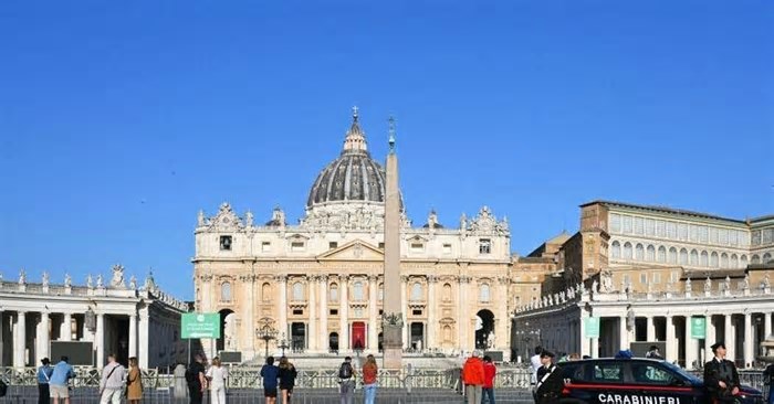 O que muda no turismo em Roma com a despedida do Papa