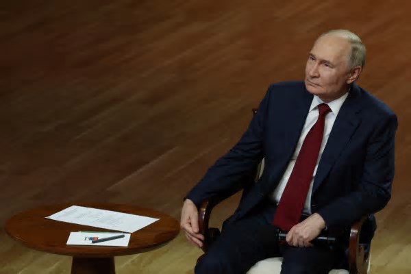 Putin 'está pronto' para negociar; papa se oferece para sediar diálogo