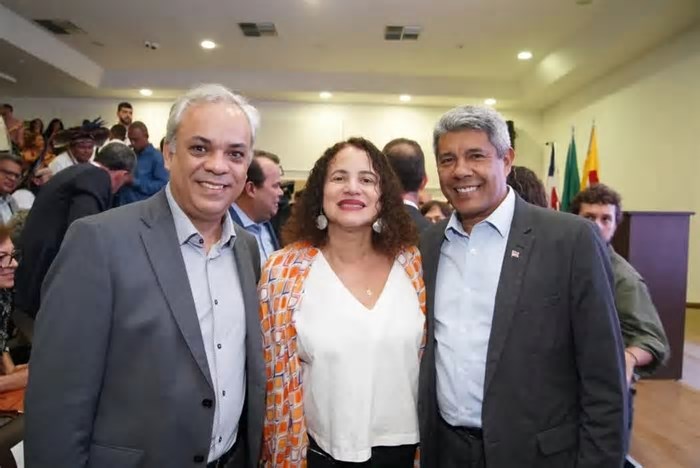 MCTI e governo da Bahia anunciam R$ 67 milhões para educação científica