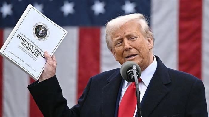 3 sinais de que reação anti-Trump ganha força no mundo