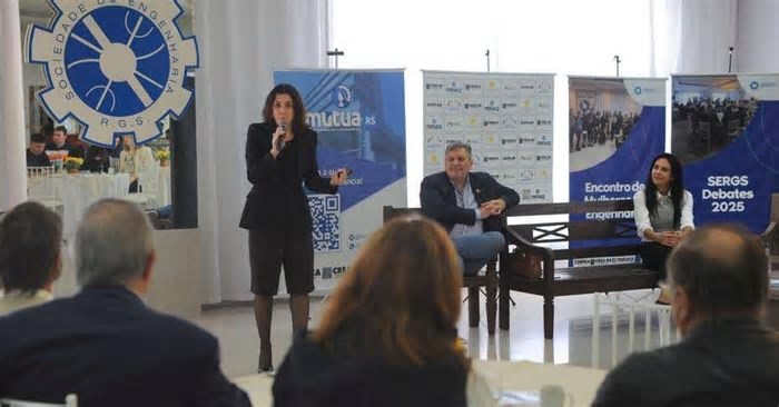Sociedade de Engenharia do Rio Grande do Sul debate desafios e investimentos em capacitação de jovens na área