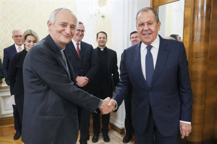 Os ‘diplomatas silenciosos’ do Vaticano com que Leão XIV conta para “buscar a paz” que defendeu ao apresentar-se ao mundo
