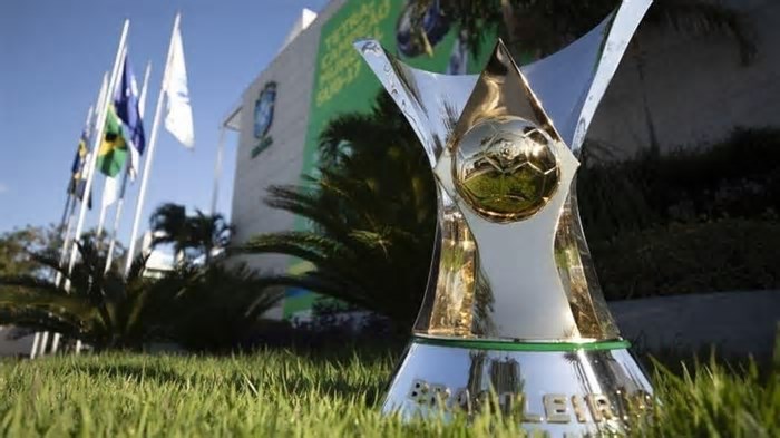 Clube ‘tira’ técnico de equipe para se recuperar no Brasileirão