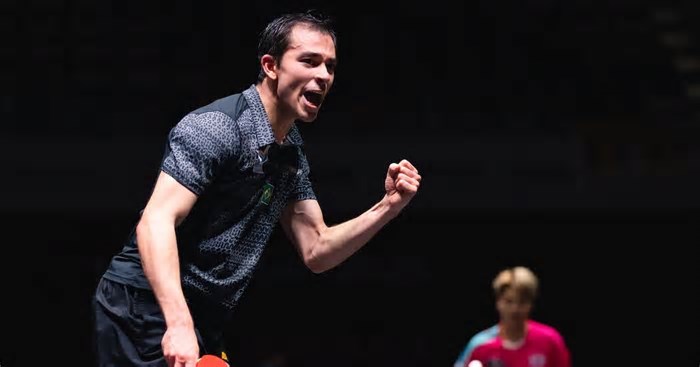 Hugo Calderano chega à inédita final do Mundial de tênis de mesa