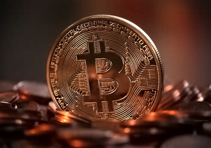 Como investir em Bitcoin para aposentadoria: veja vantagens e riscos