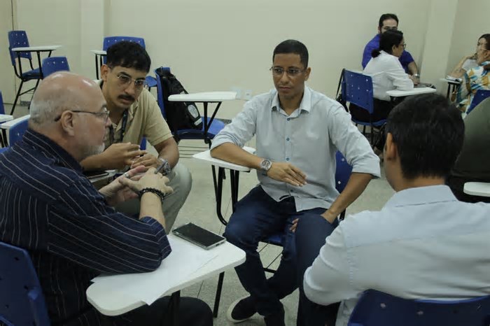 Amazonas define projetos para atrair investidores internacionais