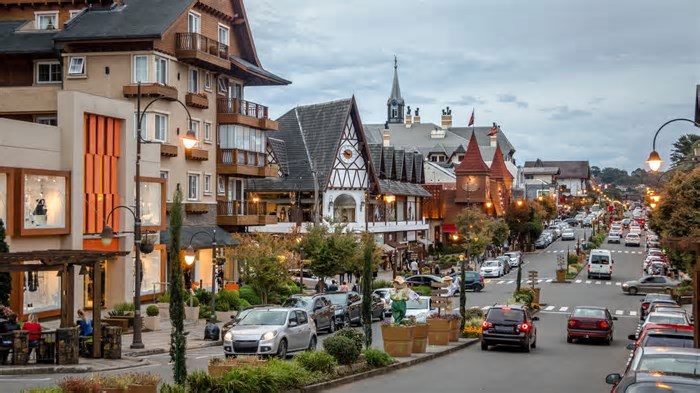 Essa cidade encanta com seu charme europeu no Brasil